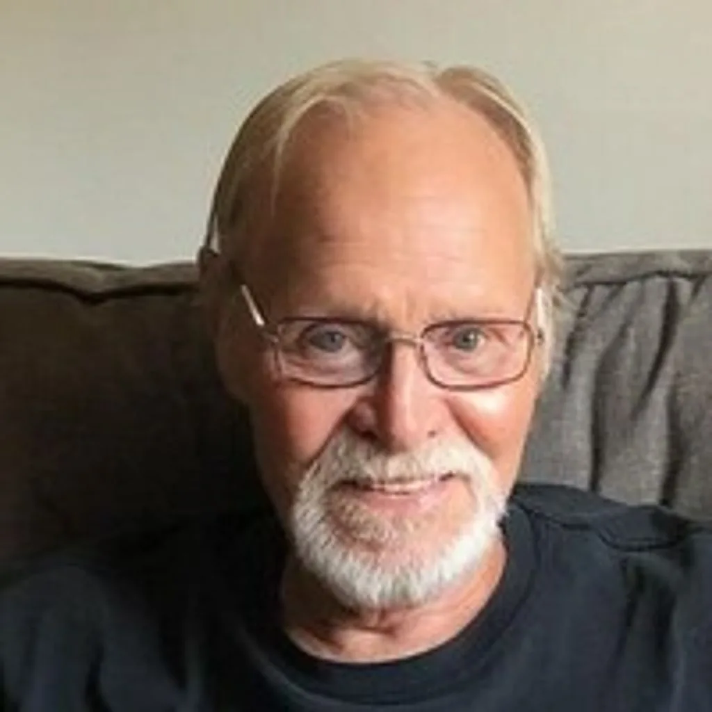 Portrait of Gary R. Larsen