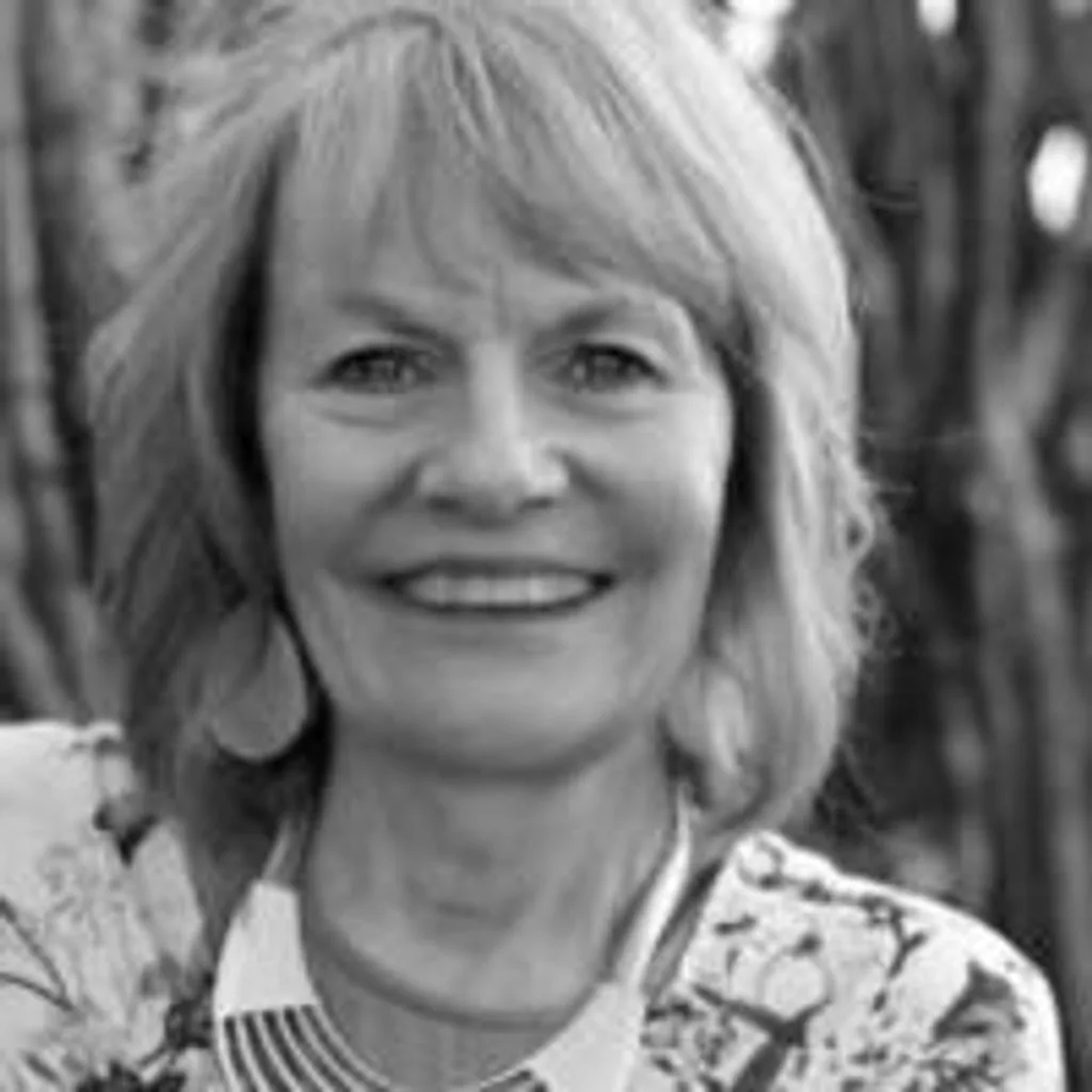Portrait of Vicki Flynn
