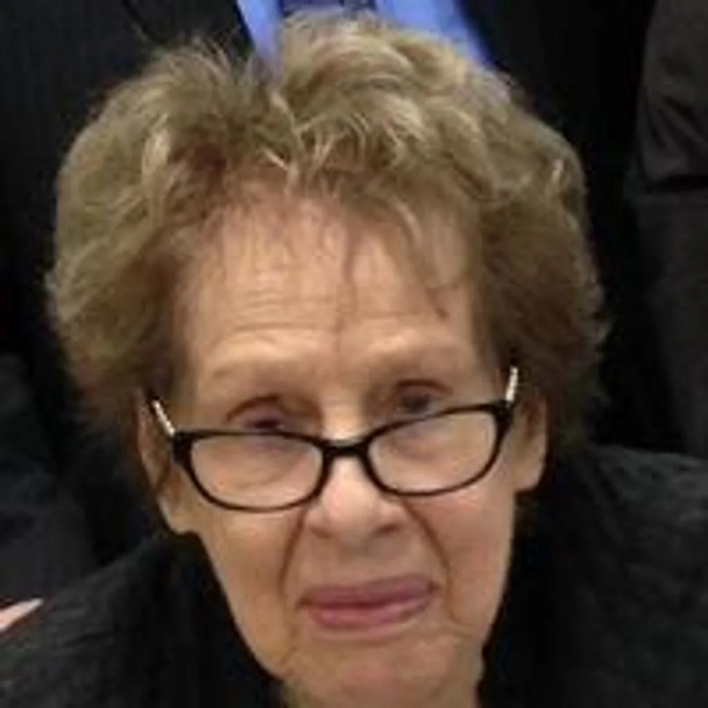 Portrait of Carol Spomer