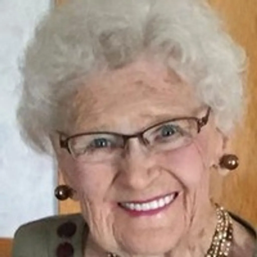 Portrait of Arlis Hentges