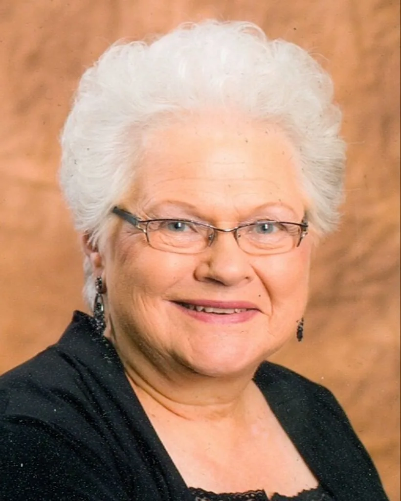 Portrait of Viola Buseman
